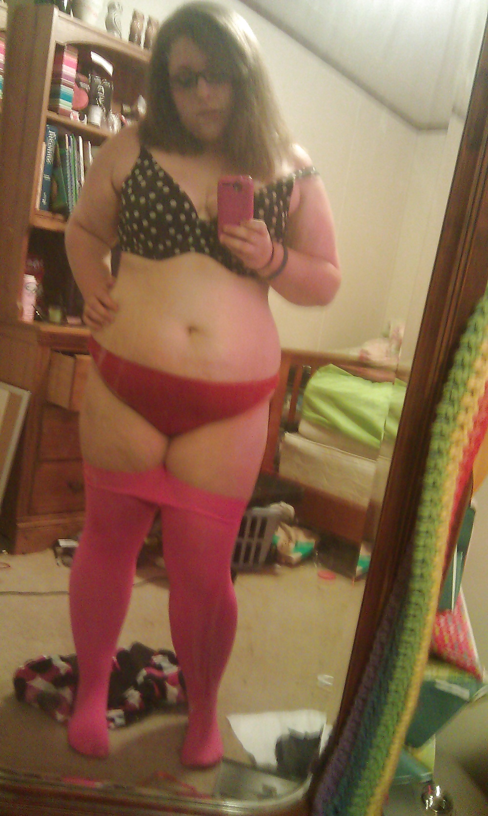 Melliebelly from imagefap #14508652