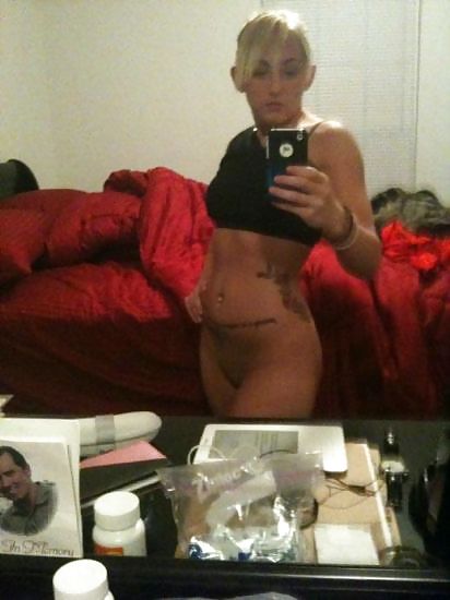 とてもセクシー 
 #2562211