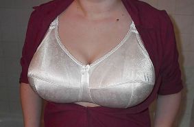 Mature Bra Pics