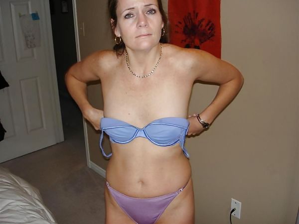 HOT AMATEUR...DENISE #8839201