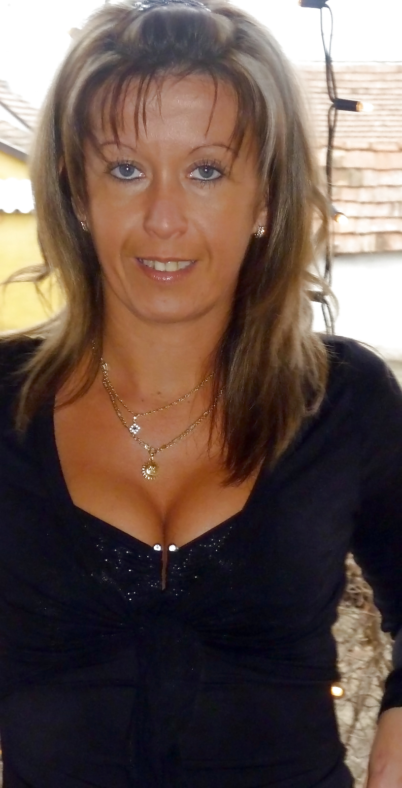 Madura caliente
 #13236994