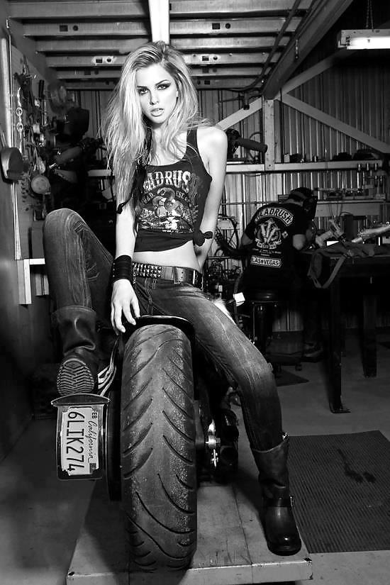 Autos, Fahrräder Und Tätowierungen Nn #17443158