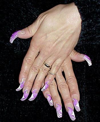 Chicas blancas con uñas largas y uñas de los pies parte 2
 #16560746