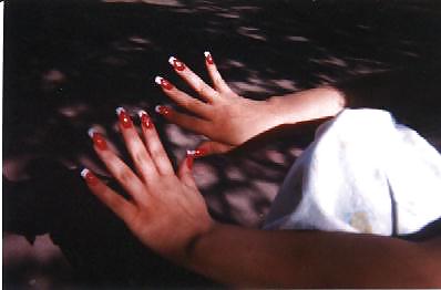 Chicas blancas con uñas largas y uñas de los pies parte 2
 #16560774