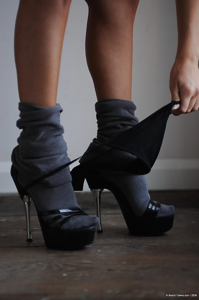 Silly Girls Removing Panties 01 #3625500