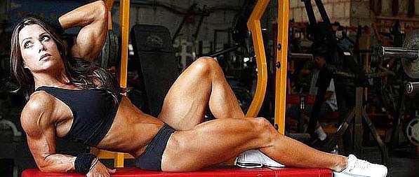 Bodybuilders femminile caldo
 #22850480