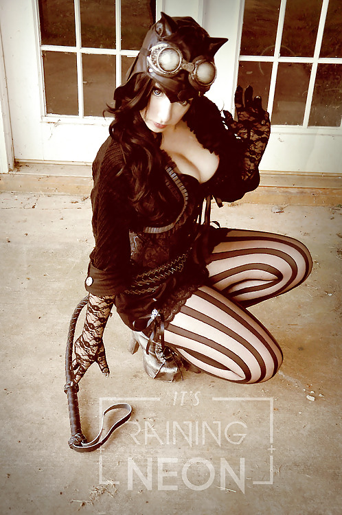 Sexy catwoman  #22121783