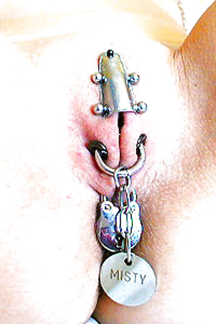 Arte corporal - piercings
 #558409