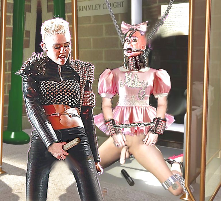 Miley Und Antoinette Femdoms Mit Sklaven #18537665