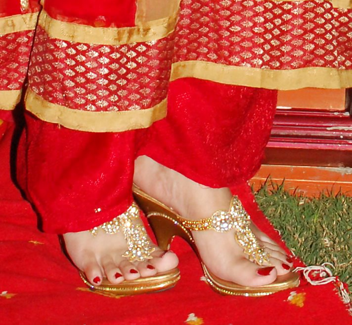 Feets Desi #5525779