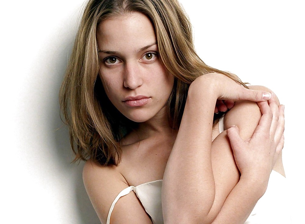 Piper Perabo #15983043