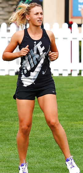 Lesia tsurenko
 #22762263