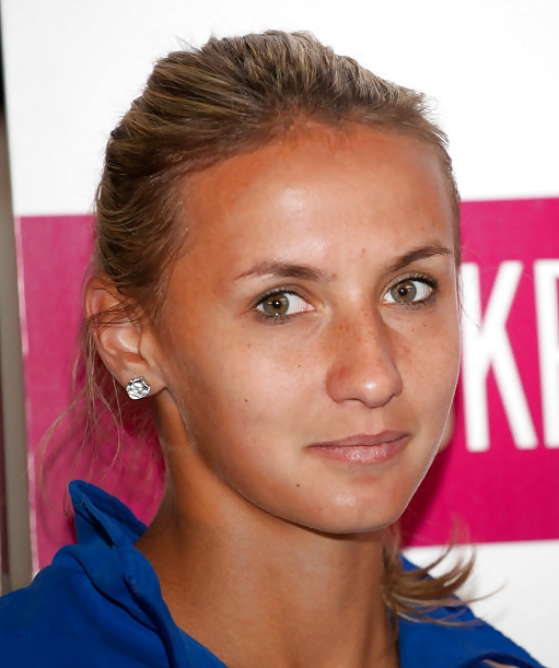 Lesia tsurenko
 #22762270