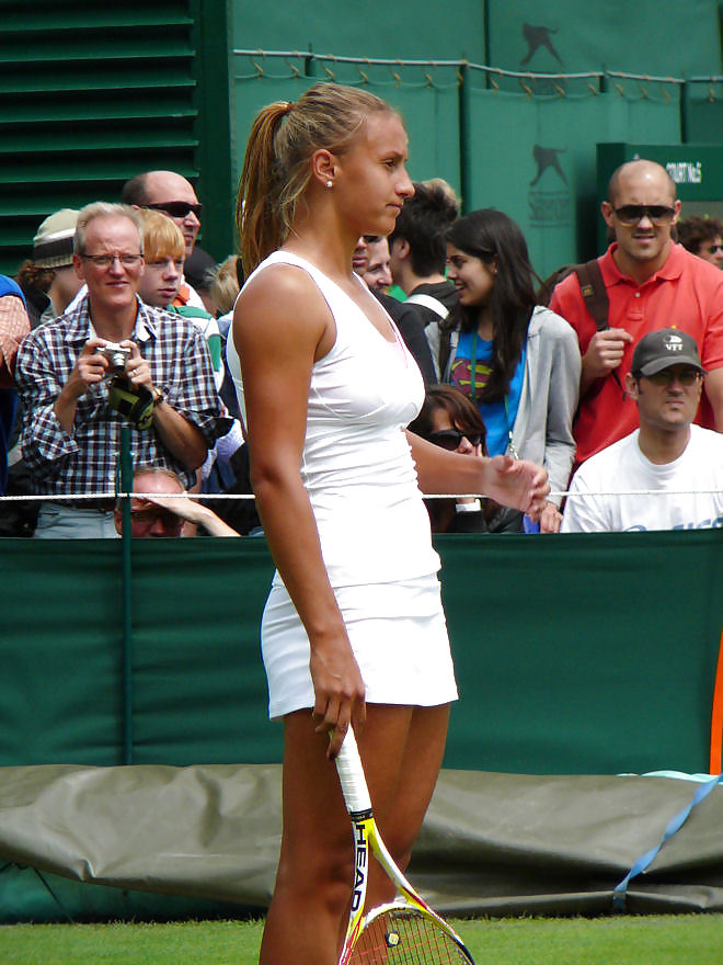 Lesia tsurenko
 #22762282