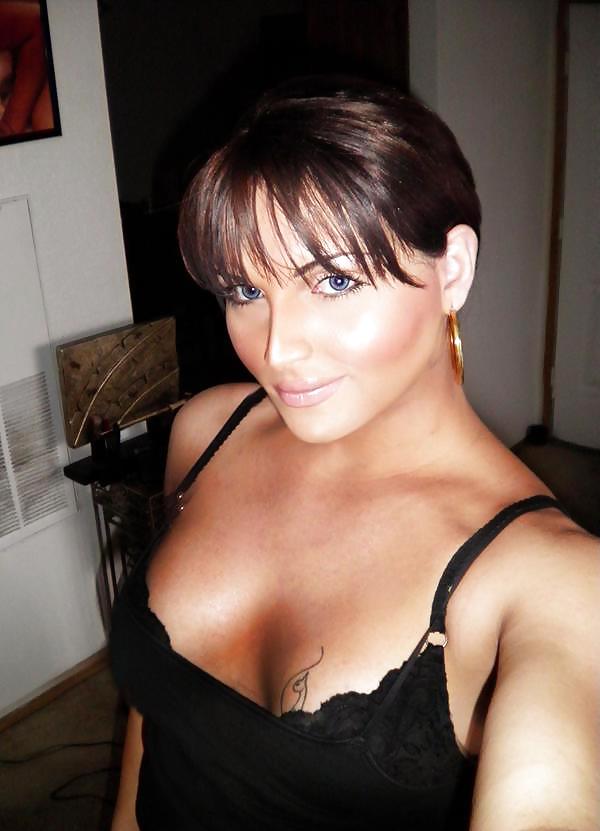 Imma sexy sexy bitch....
 #13162820