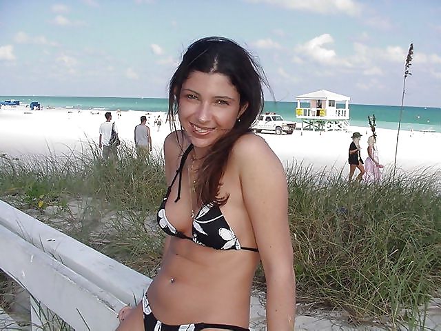 Beach babe #4379304