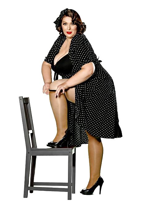 Voluptuous Burlesque, Pin-up and Retro Women 9 #15542381