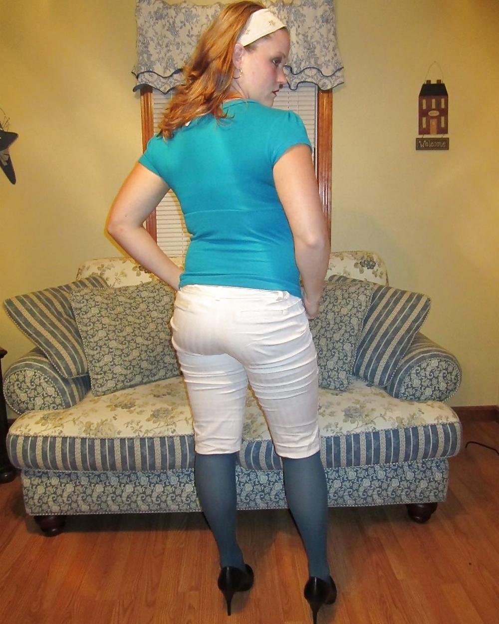 SEXY BUSTY IN PANTYHOSE #8838986