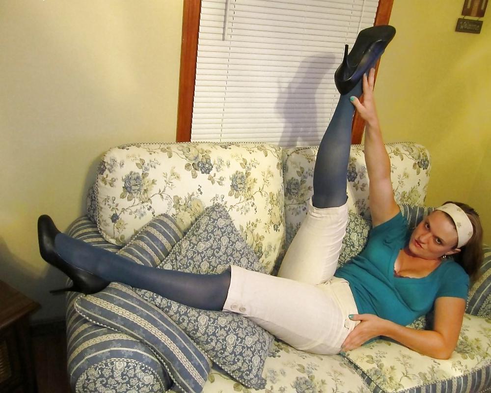 SEXY BUSTY IN PANTYHOSE #8839189