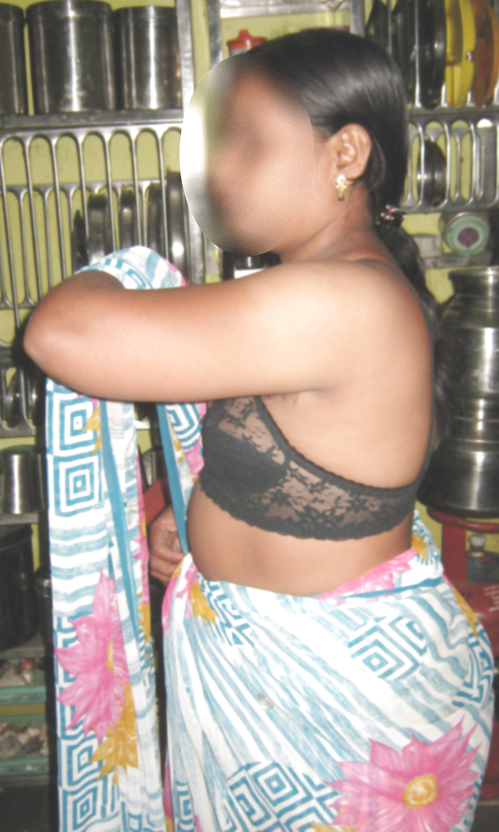 インド人妻の巨乳とナイスなアソコ
 #12597246