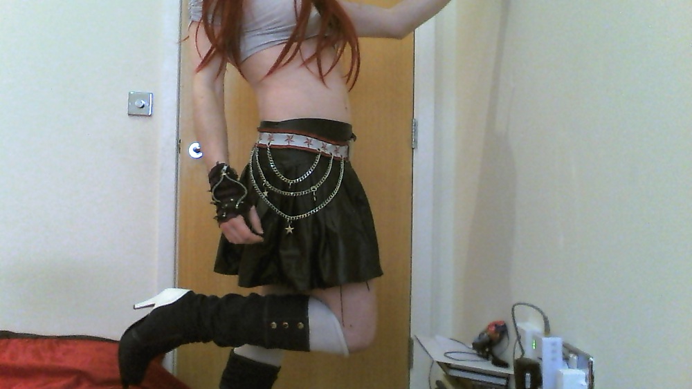 Neue Skool Gurl 1 #19079984