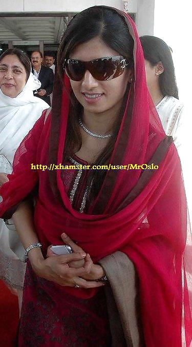 Pakistan Beautiful Foreign Minister Hina Rabbani Khar  #12085951