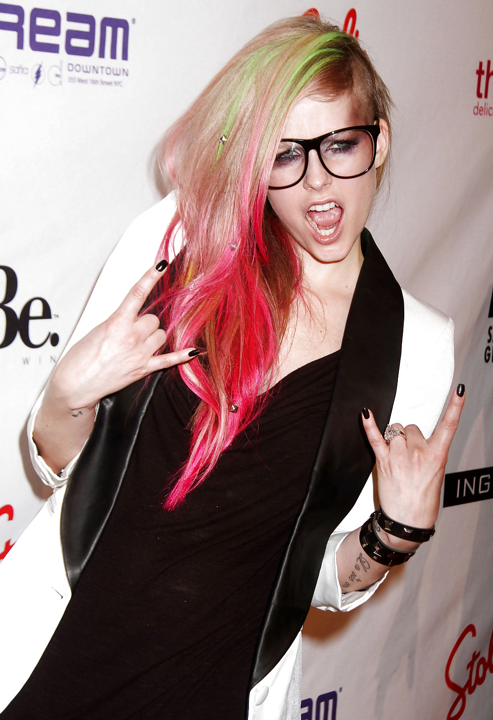 Avril Lavigne - Sexy Ass - Sexy Titten #12924712
