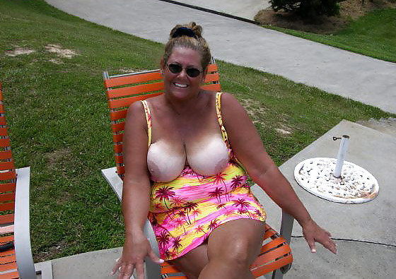 Summertime and the livin's easy #9783381