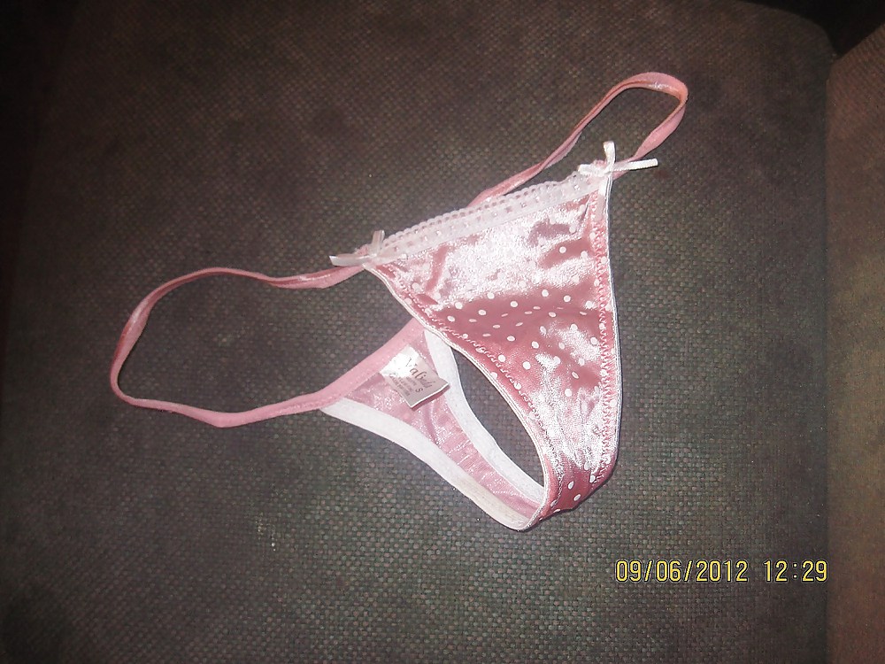 Cumming on my nieces pretty pink shiny used panties 