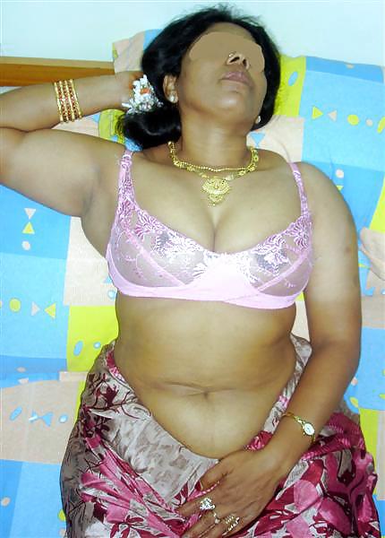 Indian aunty show  #4372997