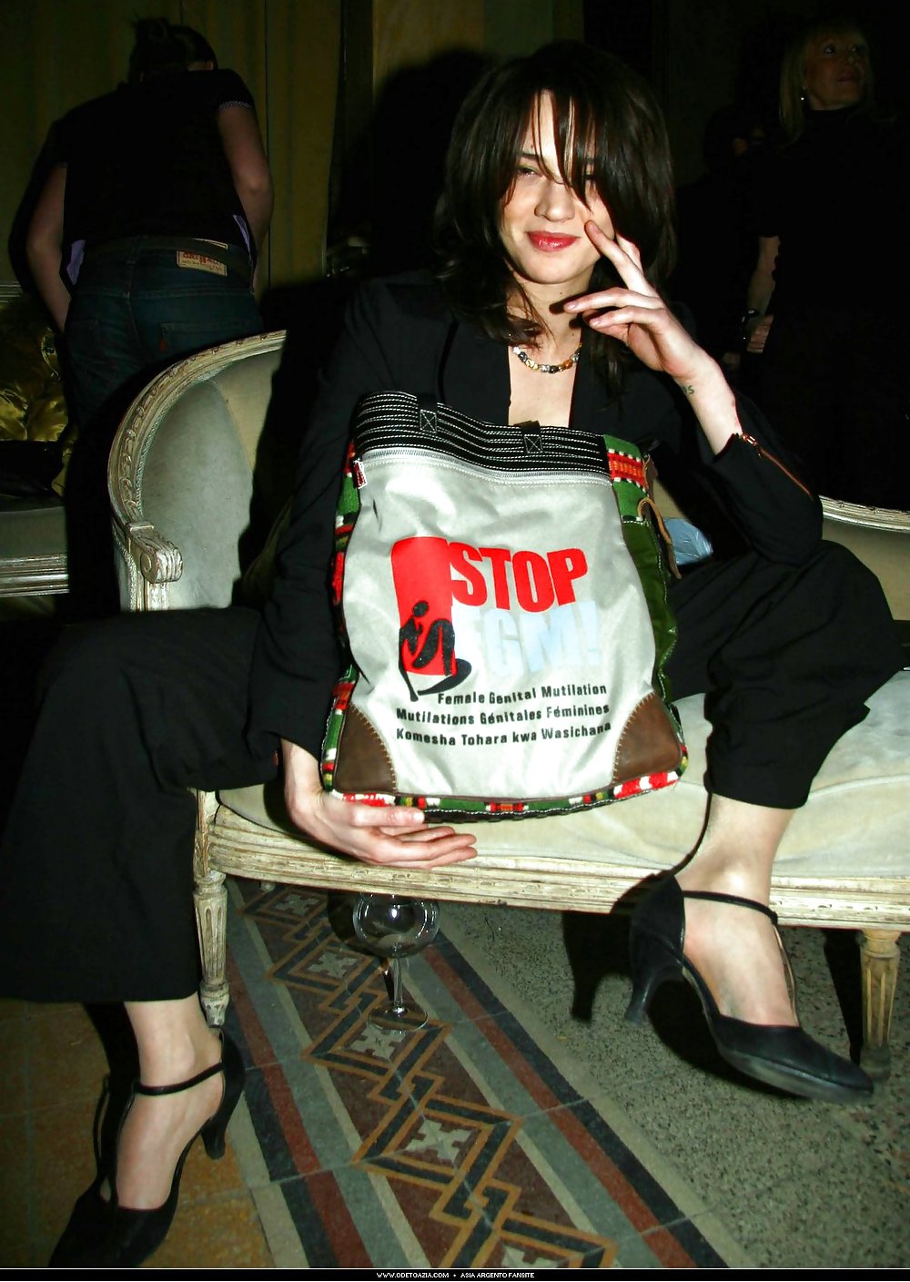 Asia argento piedi
 #15154309