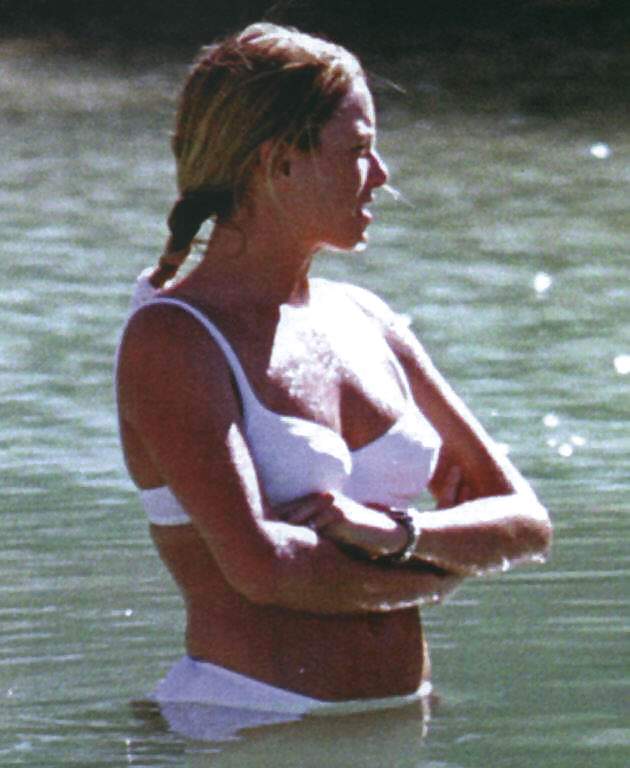 Tamzin Outhwaite UK Babe  #7871529