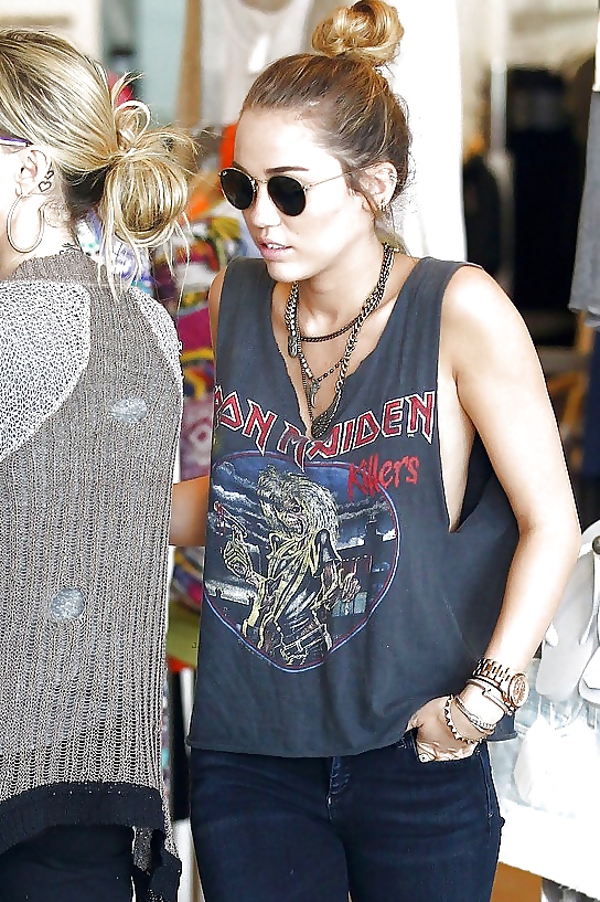 Miley??? #7853832
