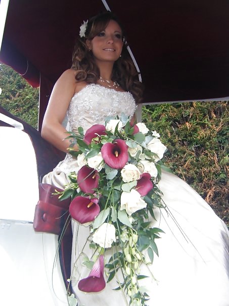 Lot's asked me to post Roxanne's wedding pics. Have fun so #11541406