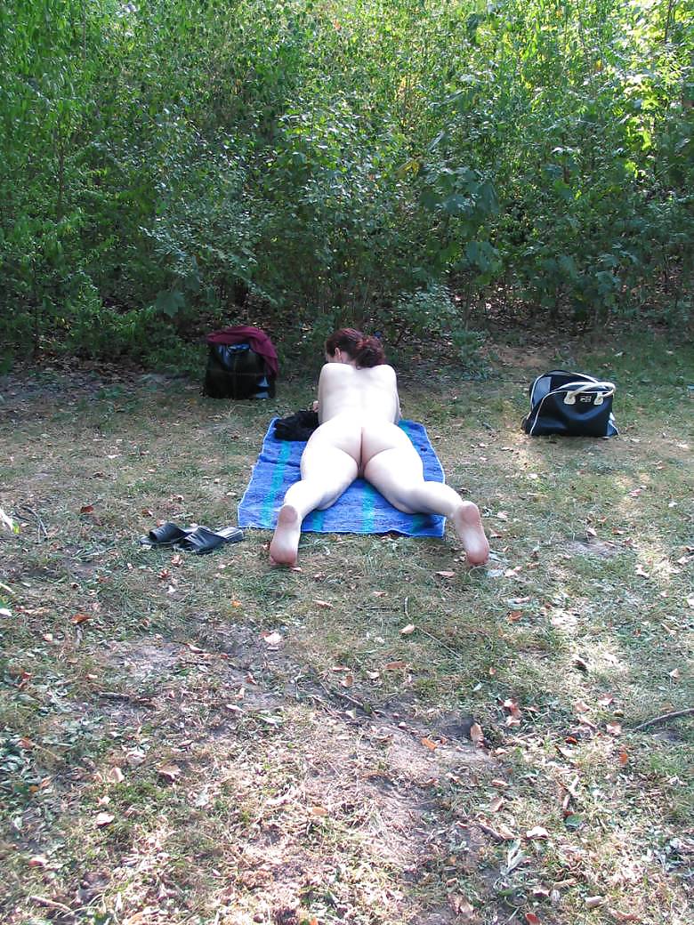 Milf Woman - Big aNd White Ass - Outdoor #3036684