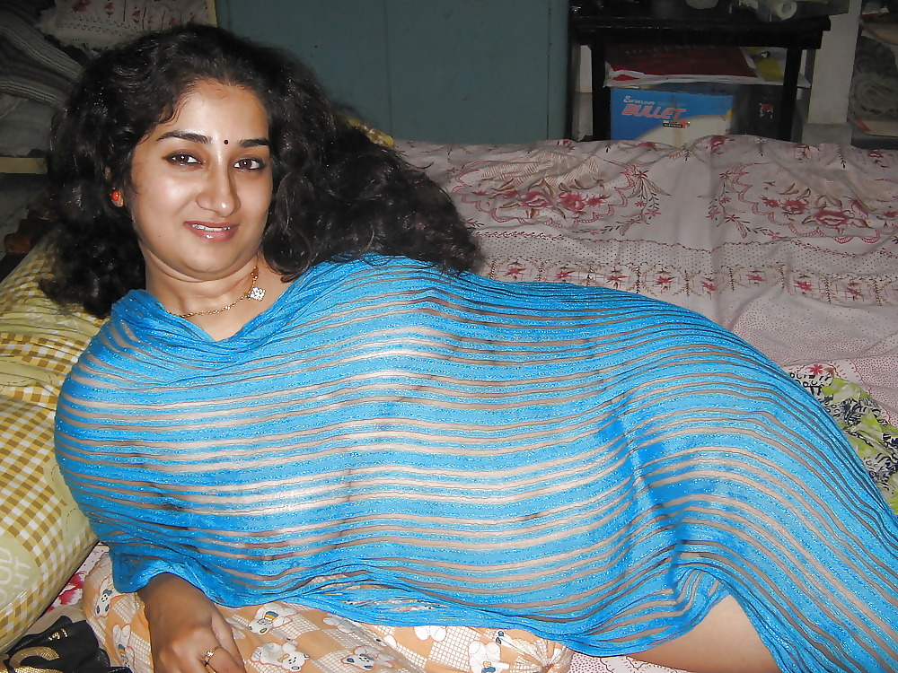 AUNTY'S #4236508