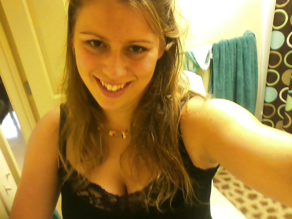 Laurab de joinuntrue.com
 #8119300