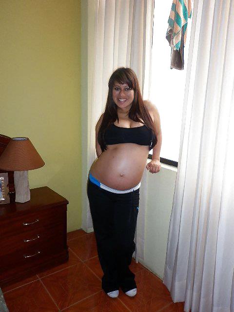 Embarazadas
 #18939336