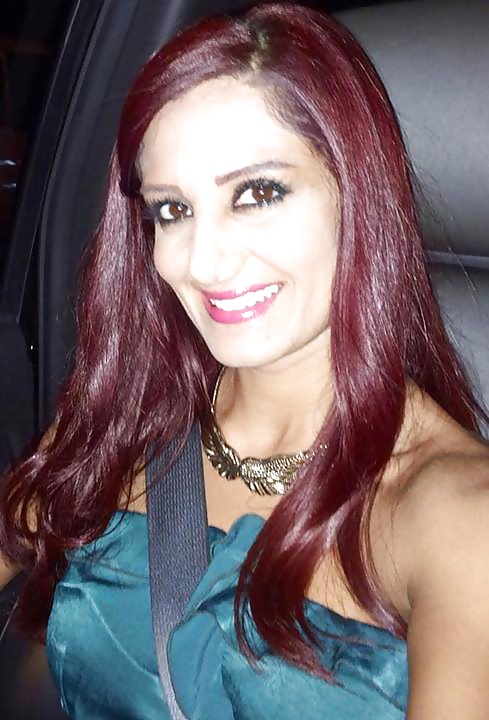 Jilnar Muss Jardaly Ihre Heißen Saft #16591370