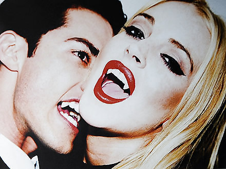 Lindsay Lohan ... Vamp Bites #13463788