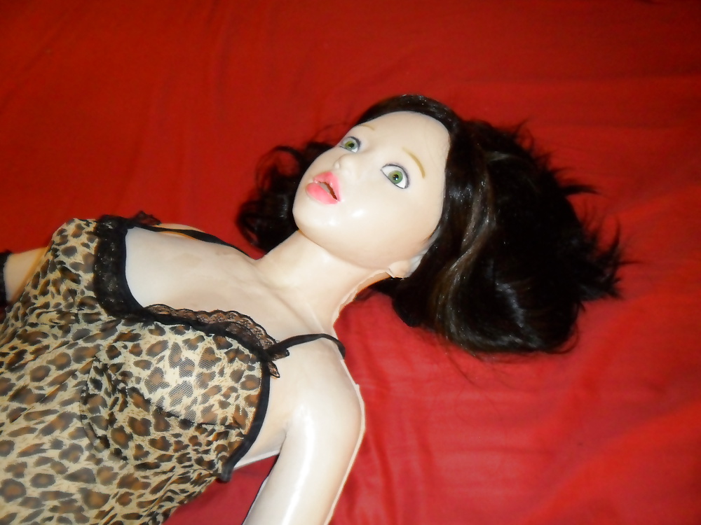 Altri scatti della mia bambola del sesso candy8teen
 #15005149