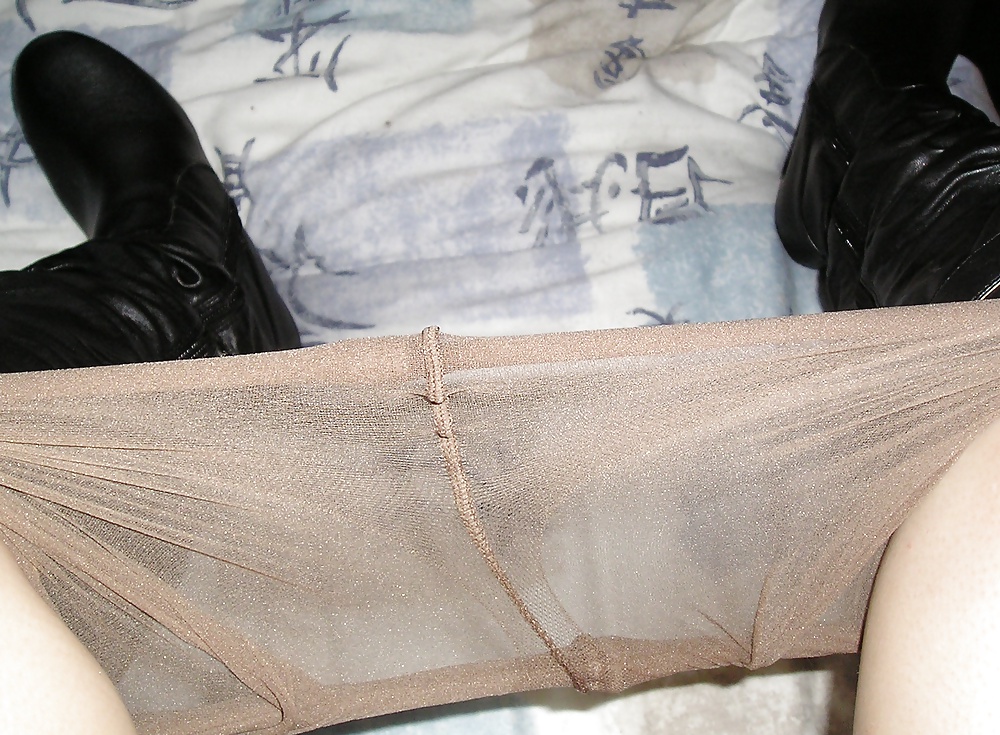 Heels and nylons #15746704