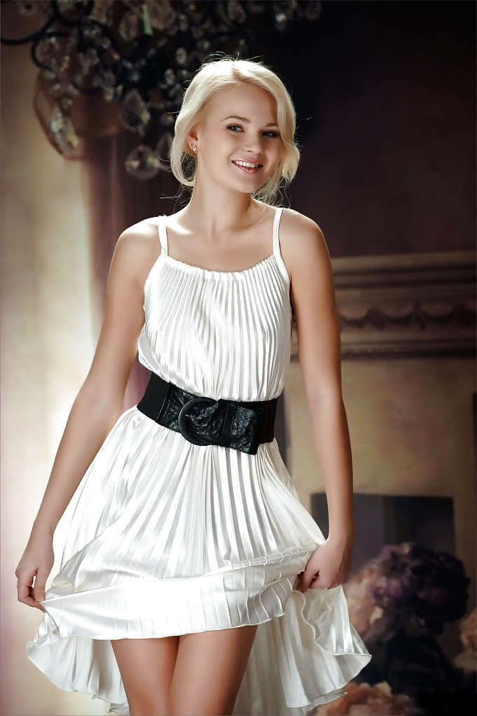 The Elegance of Perfect Blonde