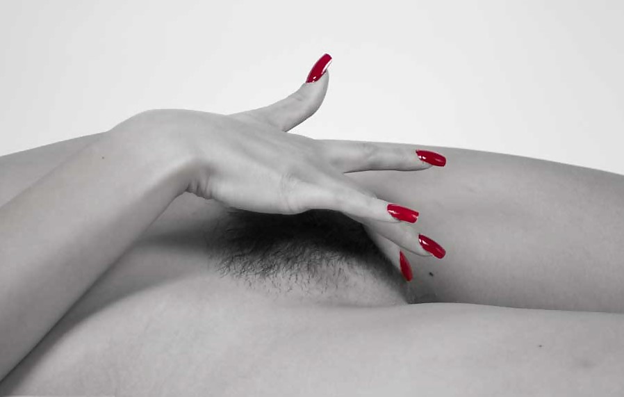 Erotic in Black & White and a touch of Red - Session 1 #4318003