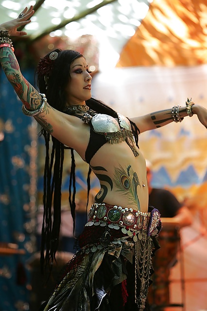 Belly dance... #16926838