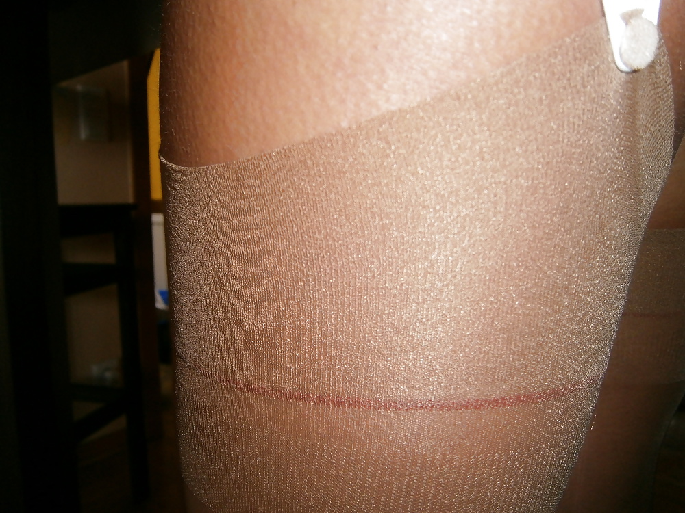 Alles in nylons oder strumpfhose
 #17112547