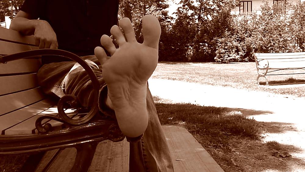 Feet #4062230