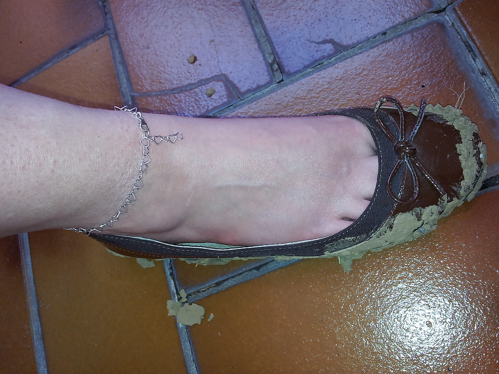 Moglie fango sporco fango ballerine scarpe piatte
 #22291871