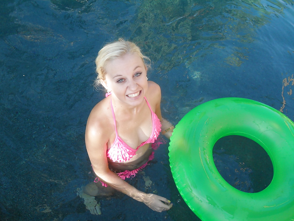 Normal me:) #15899019