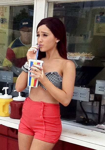 Ariana grande 2
 #5058739